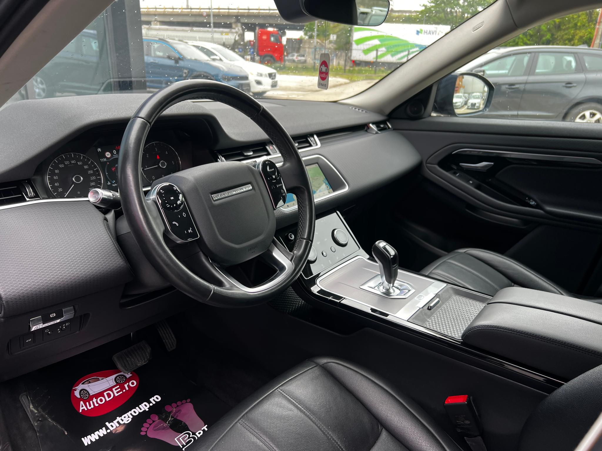 Land Rover-Range Rover Evoque