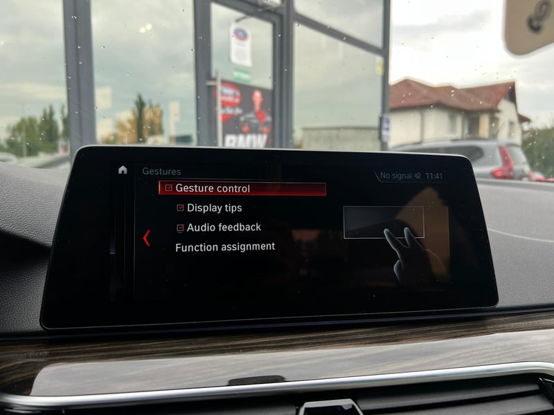 Car Thumb