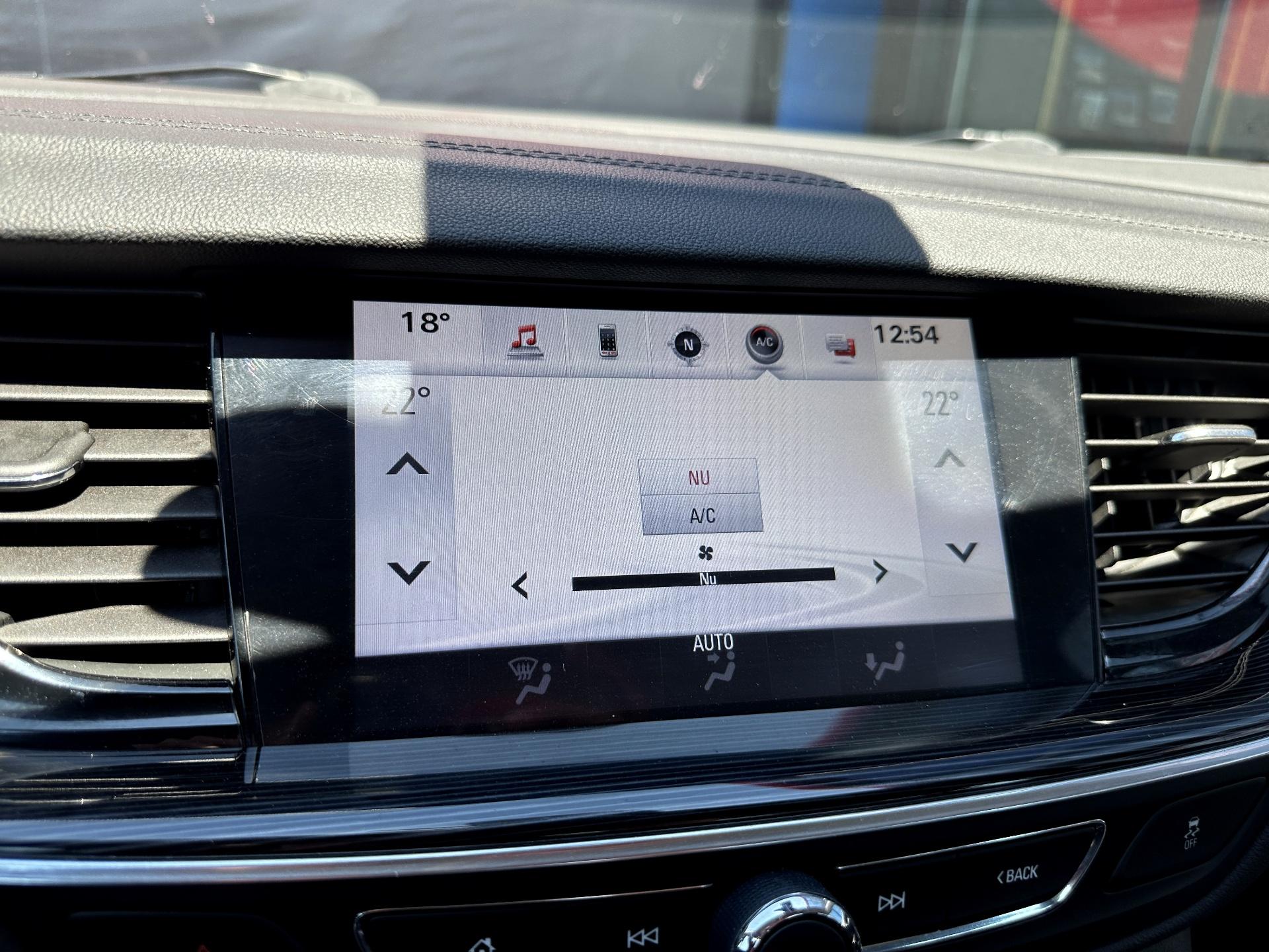Opel-Insignia