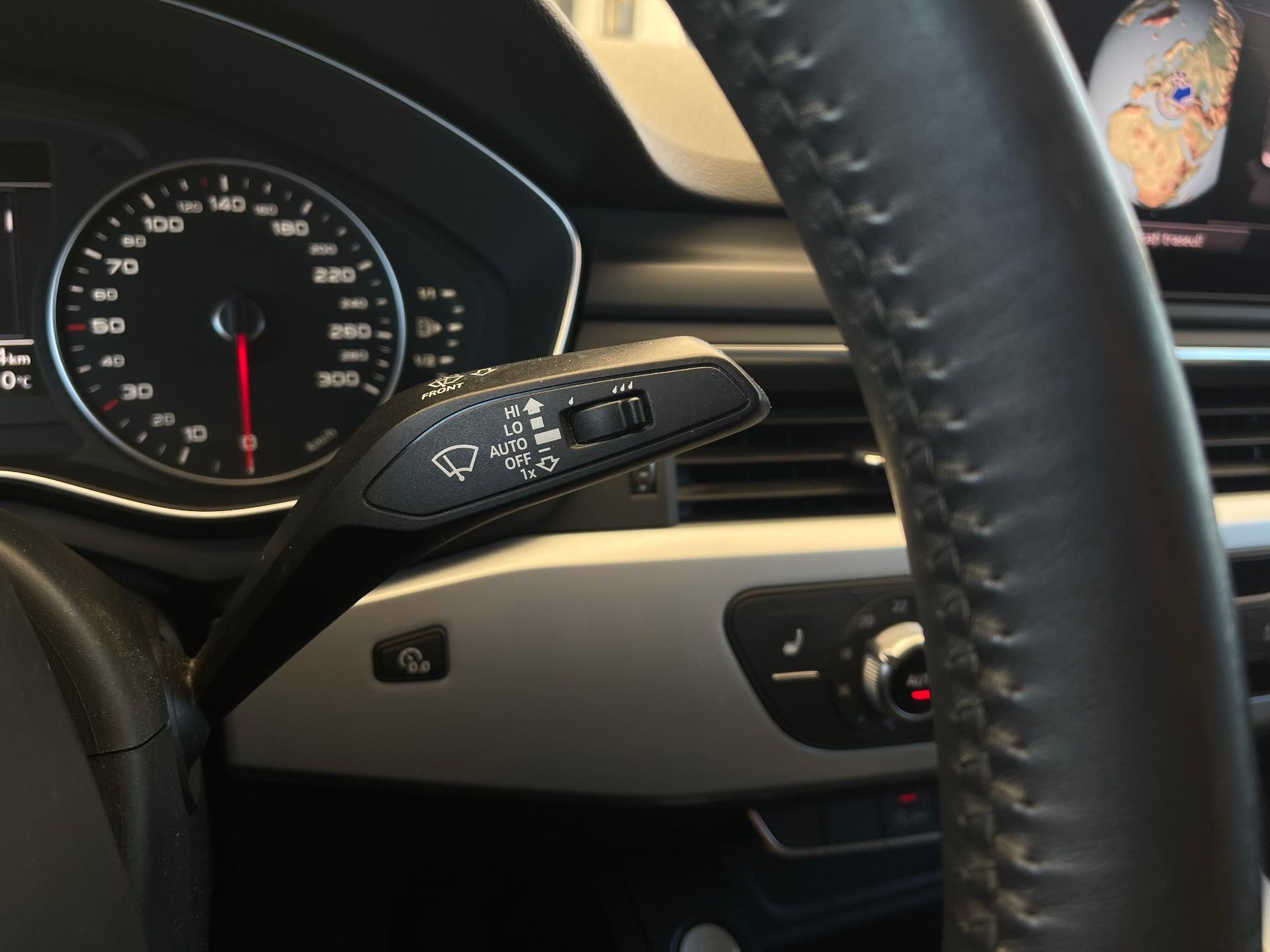 Audi-A4