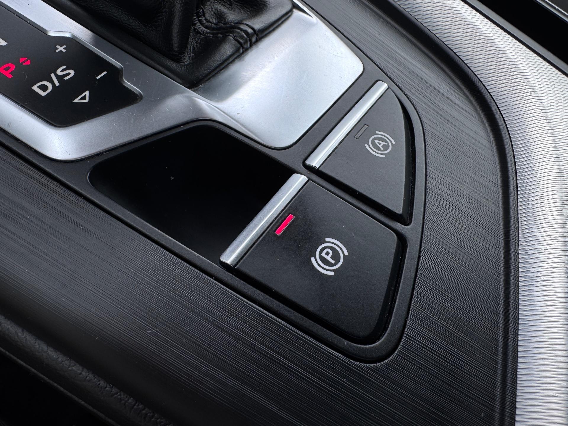 Audi-A4