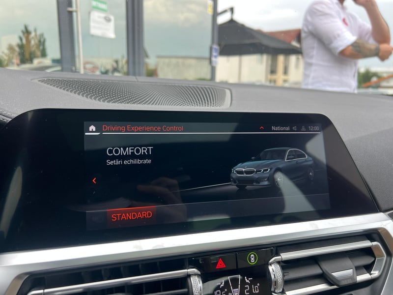 Car Thumb