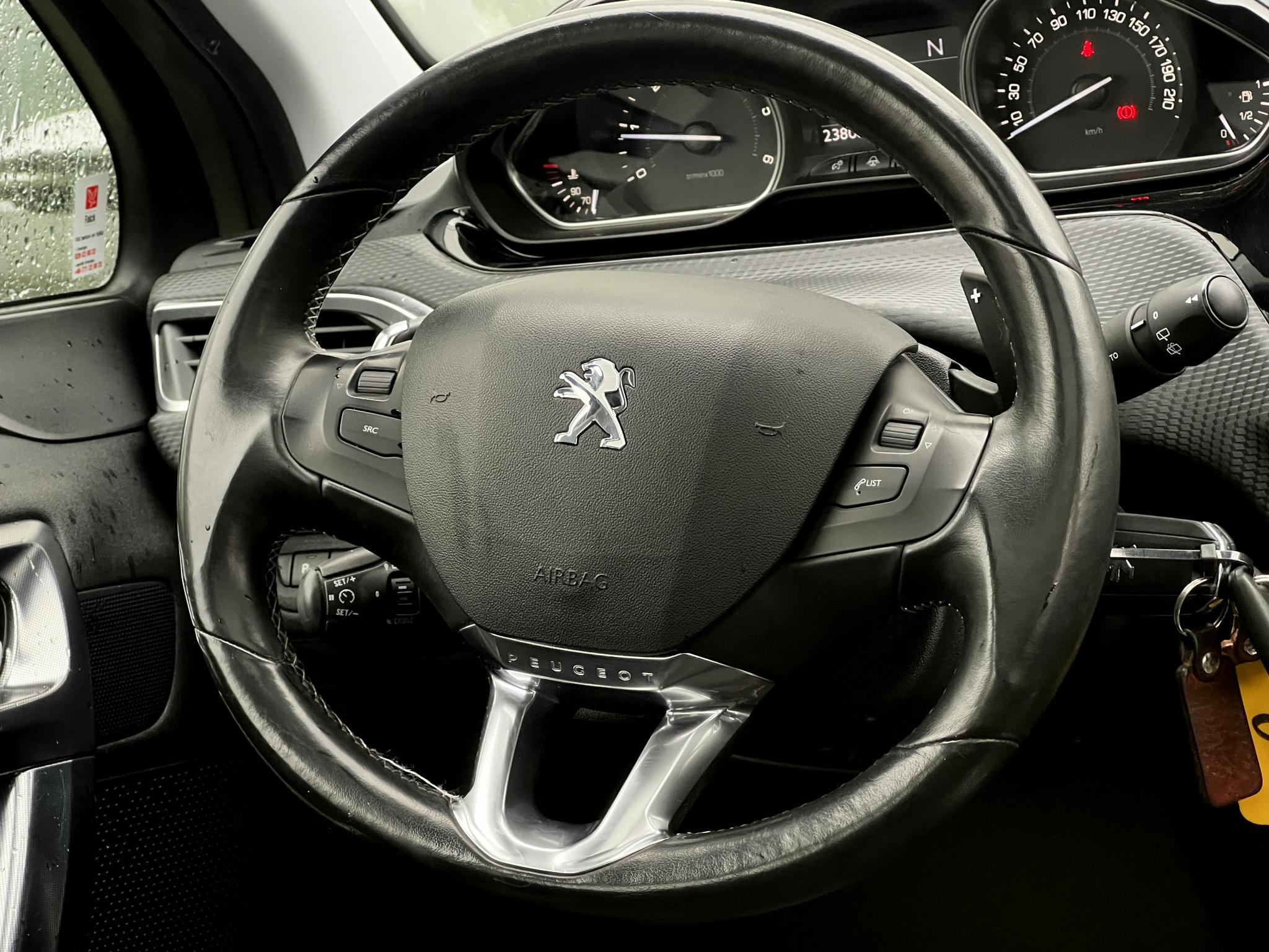 Peugeot-2008