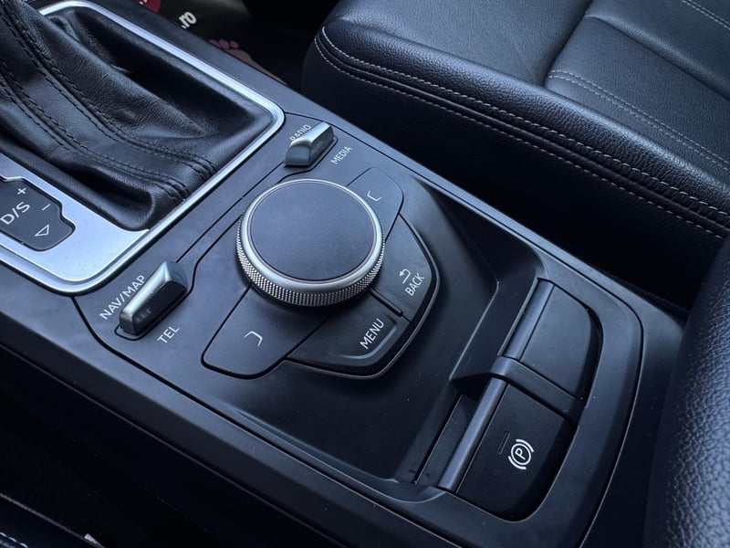 Car Thumb