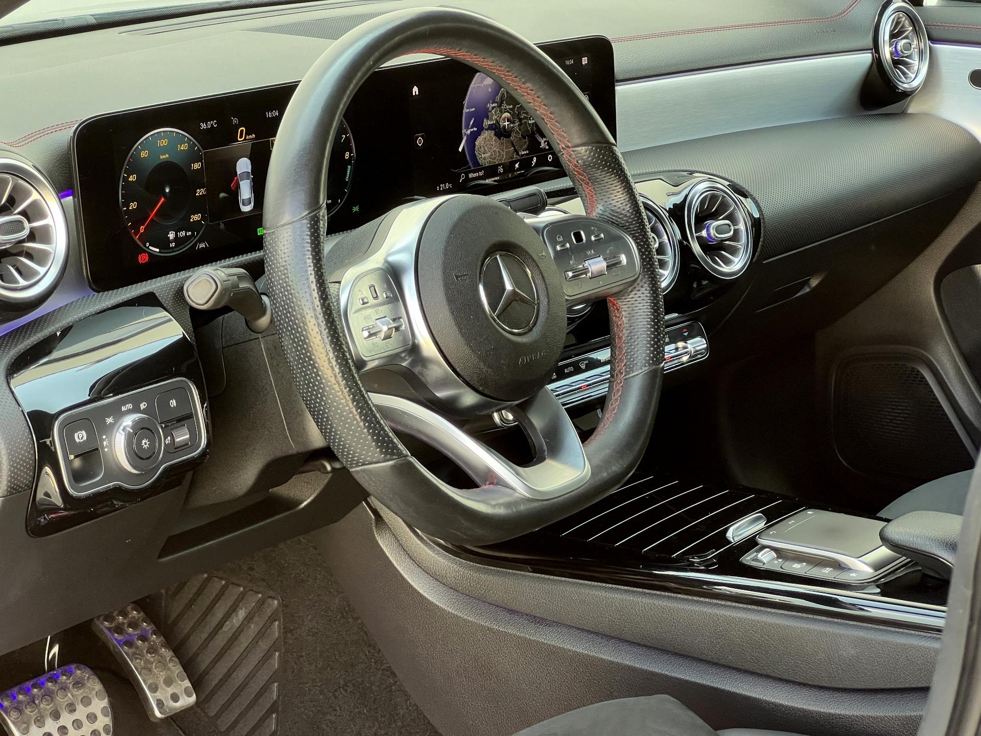 Mercedes-Benz-CLA 250