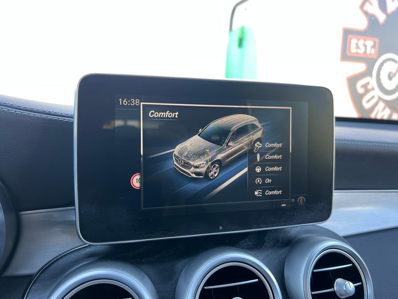 Car Thumb