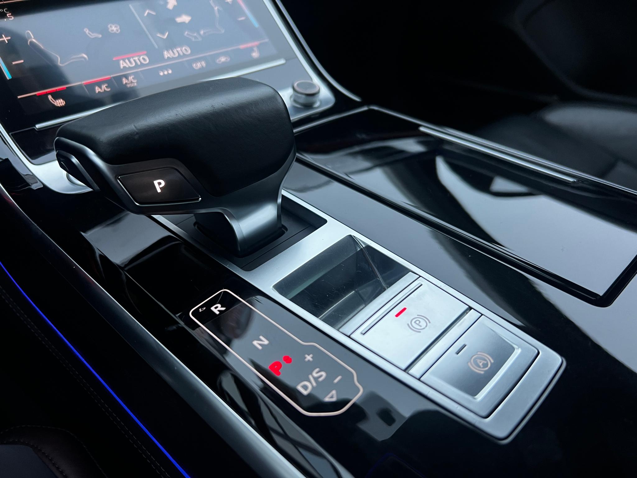 Audi-A8