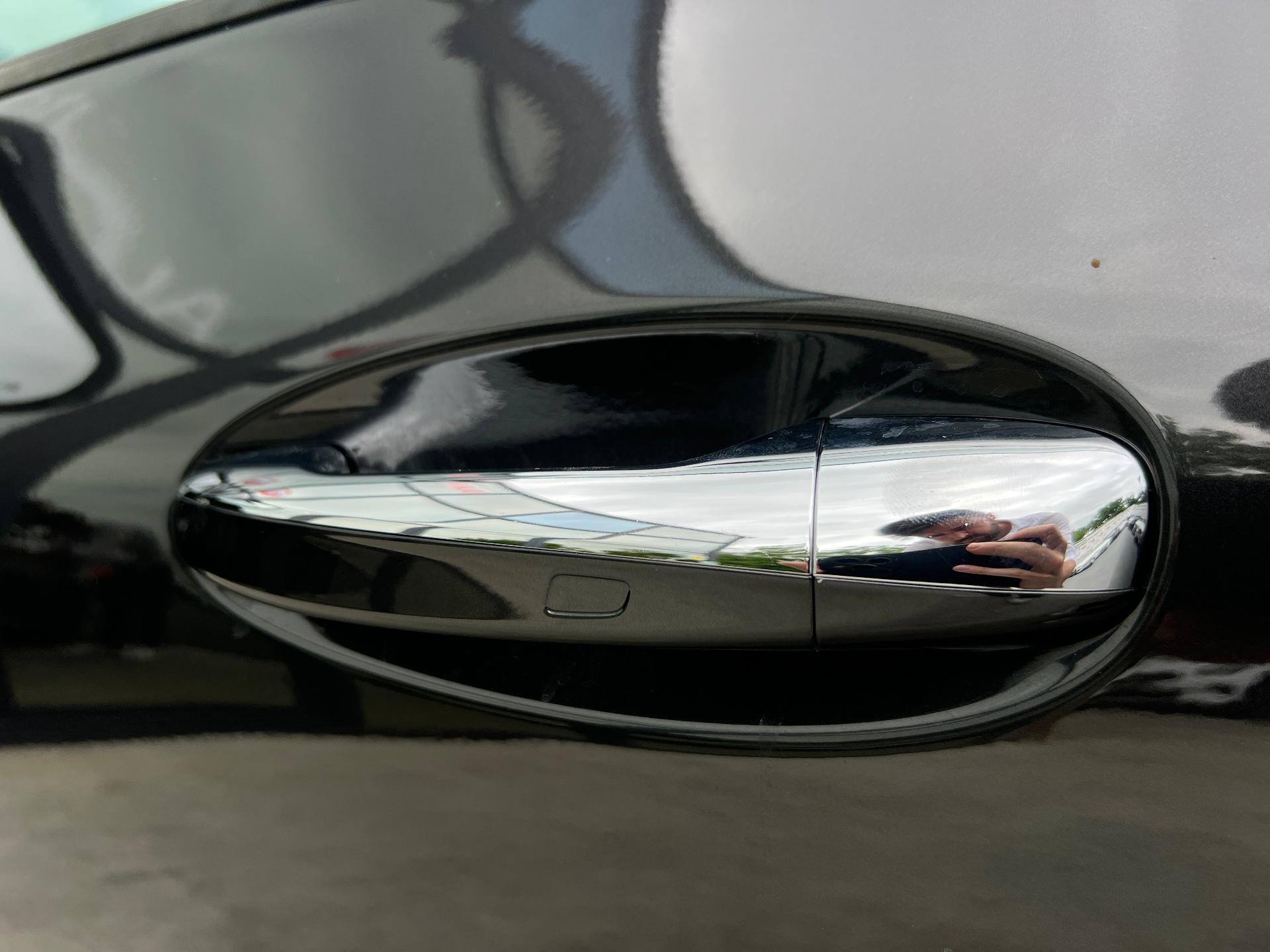 Mercedes-Benz-CLS