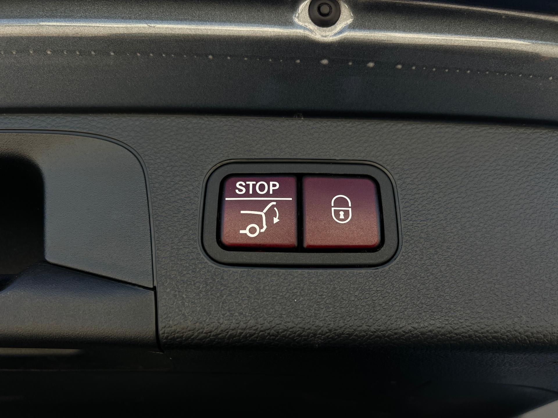 Mercedes-Benz-GLC
