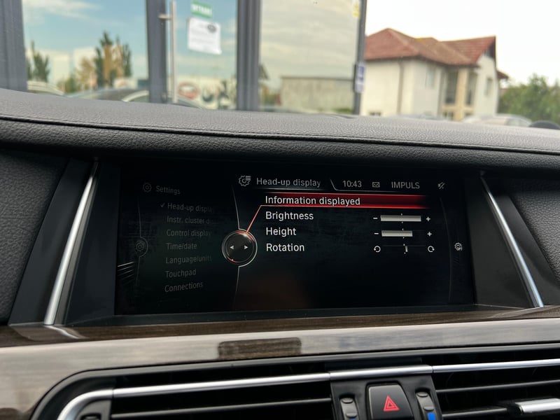 Car Thumb