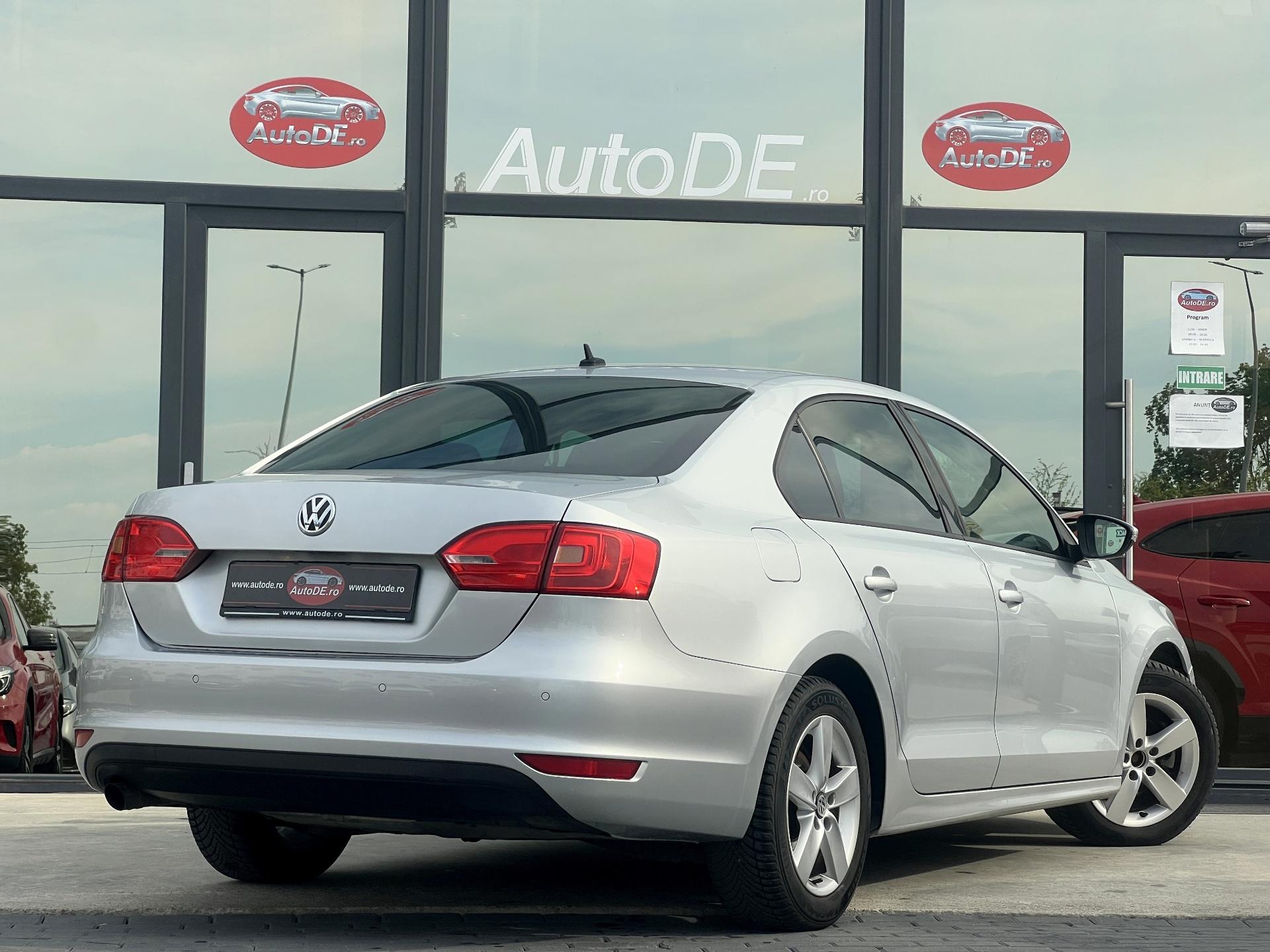 Volkswagen-Jetta