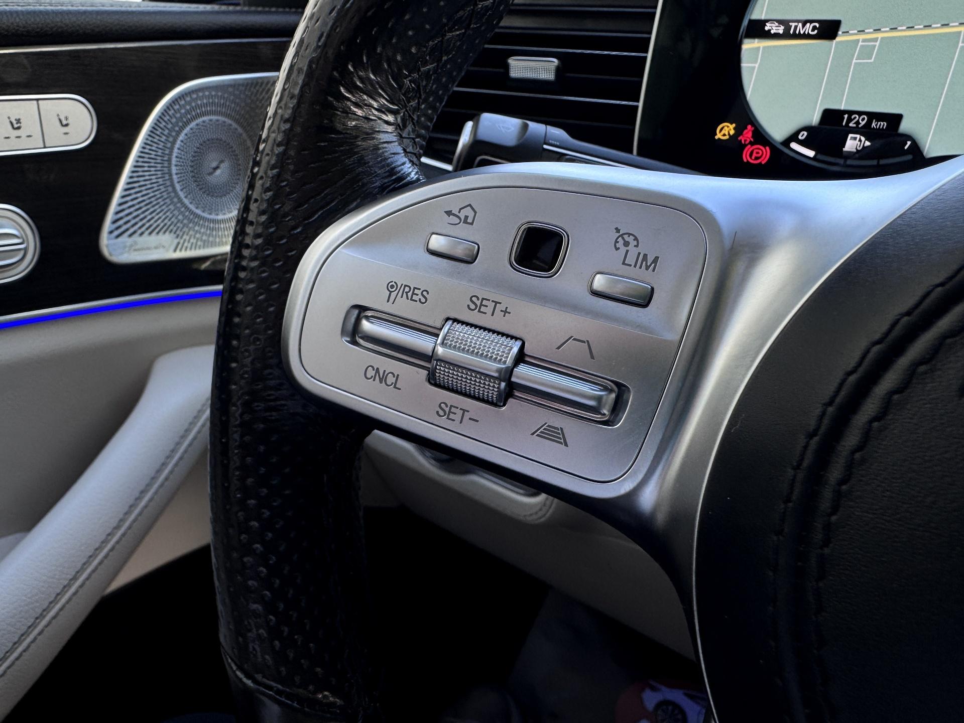 Mercedes-Benz-GLS