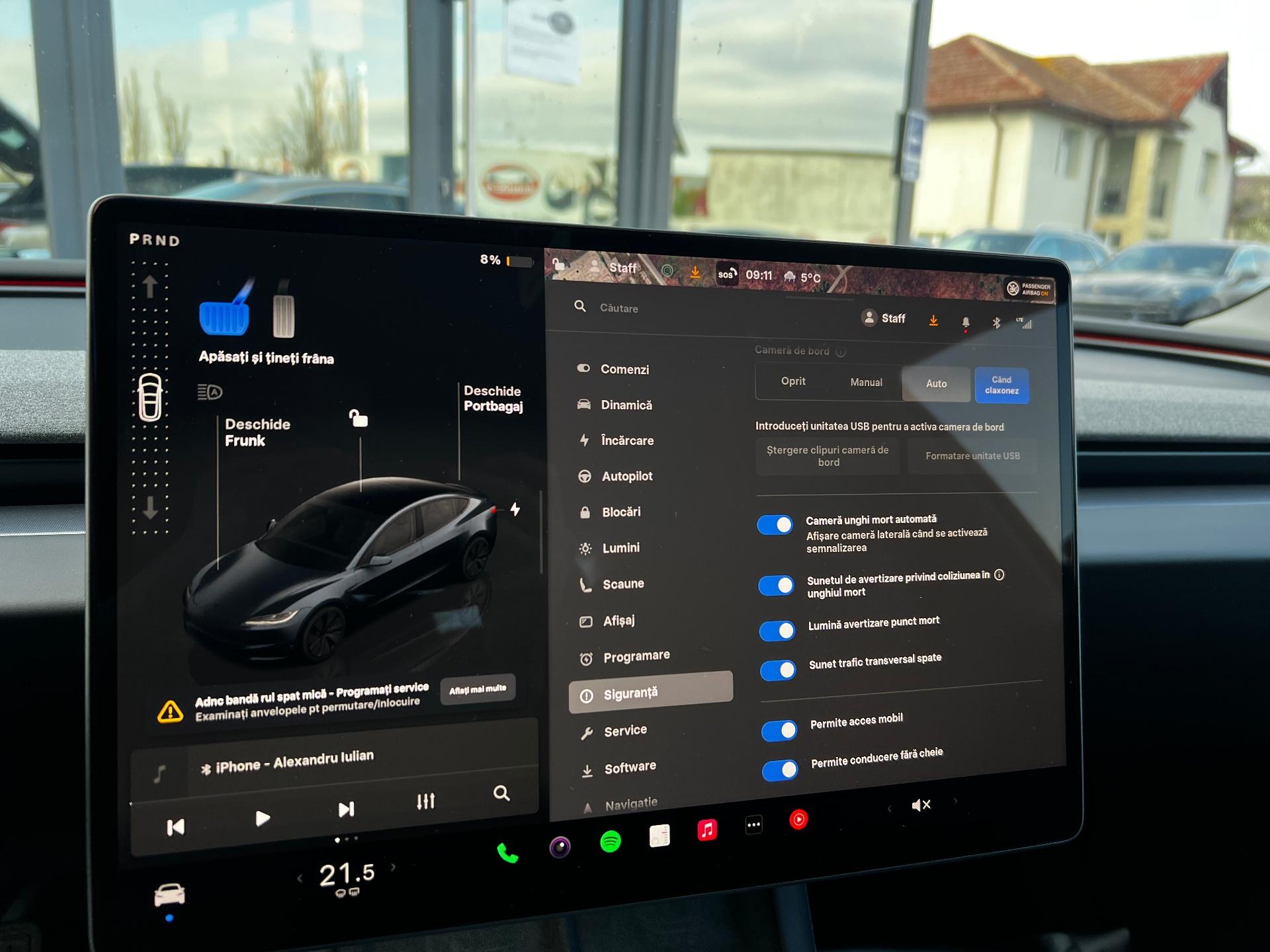 Tesla-Model 3