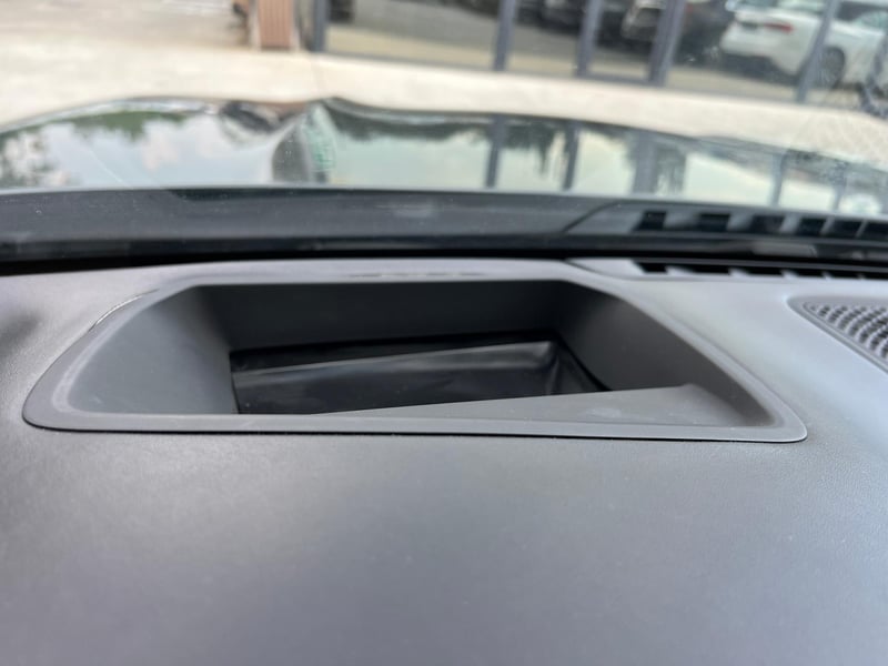 Car Thumb