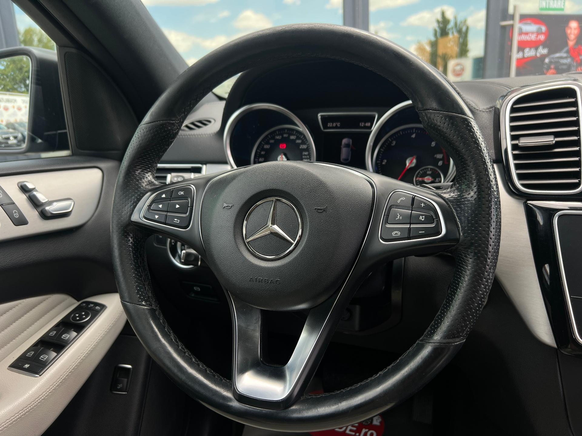 Mercedes-Benz-GLE