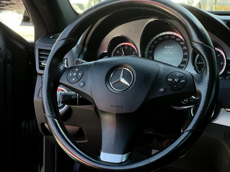 Car Thumb