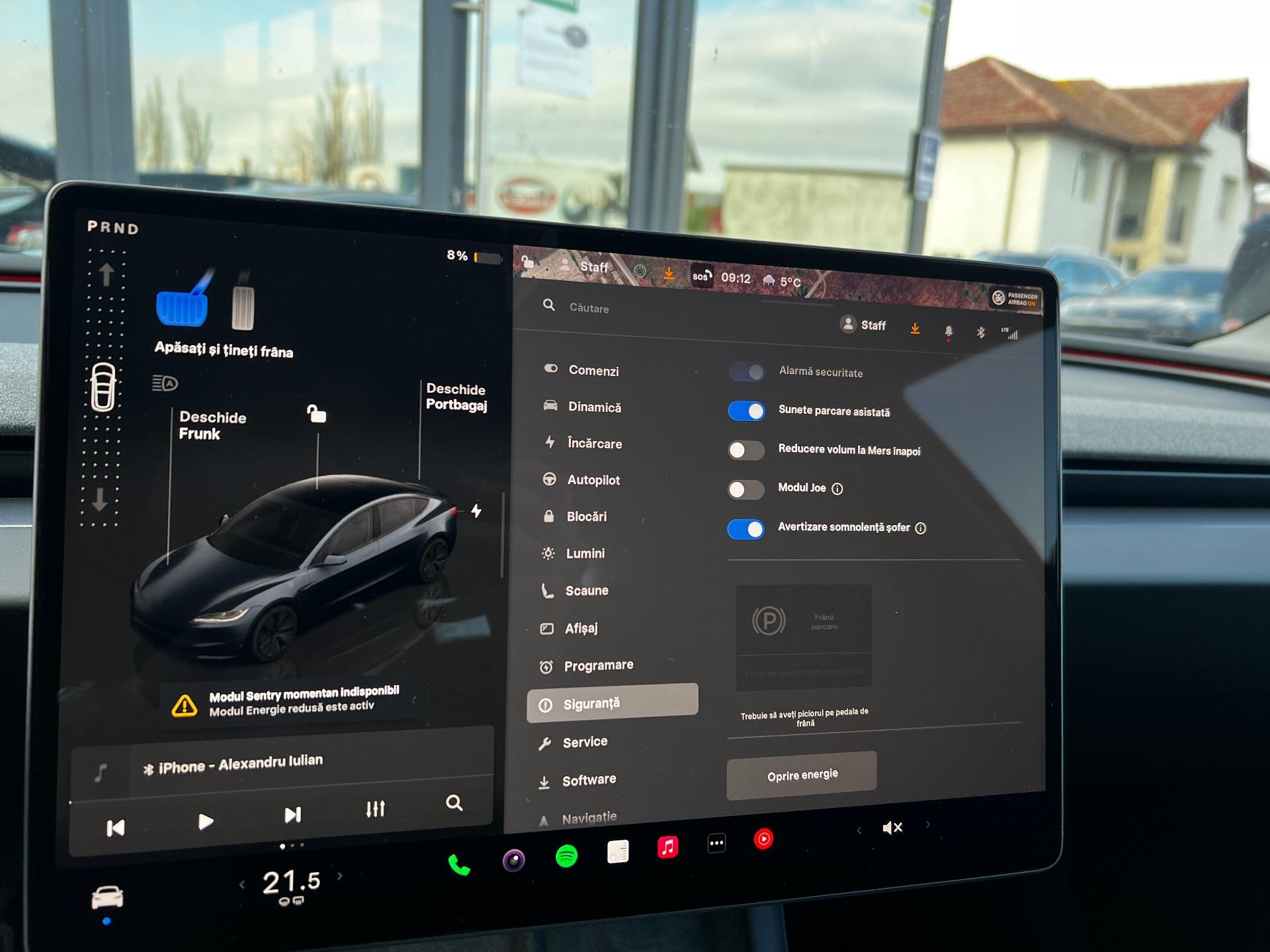 Tesla-Model 3