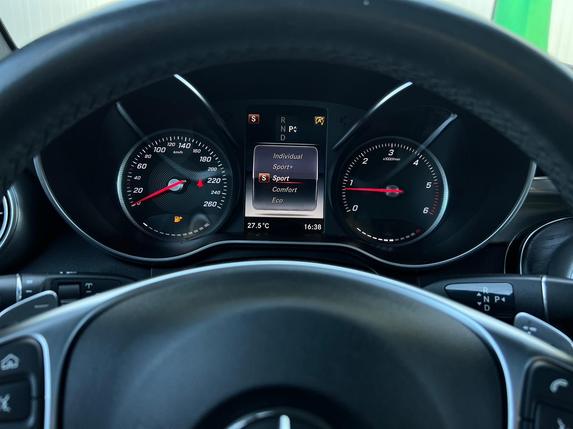 Mercedes-Benz-GLC