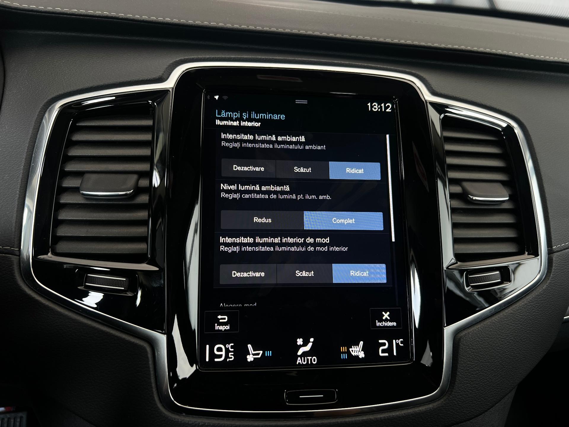 Volvo-XC 90