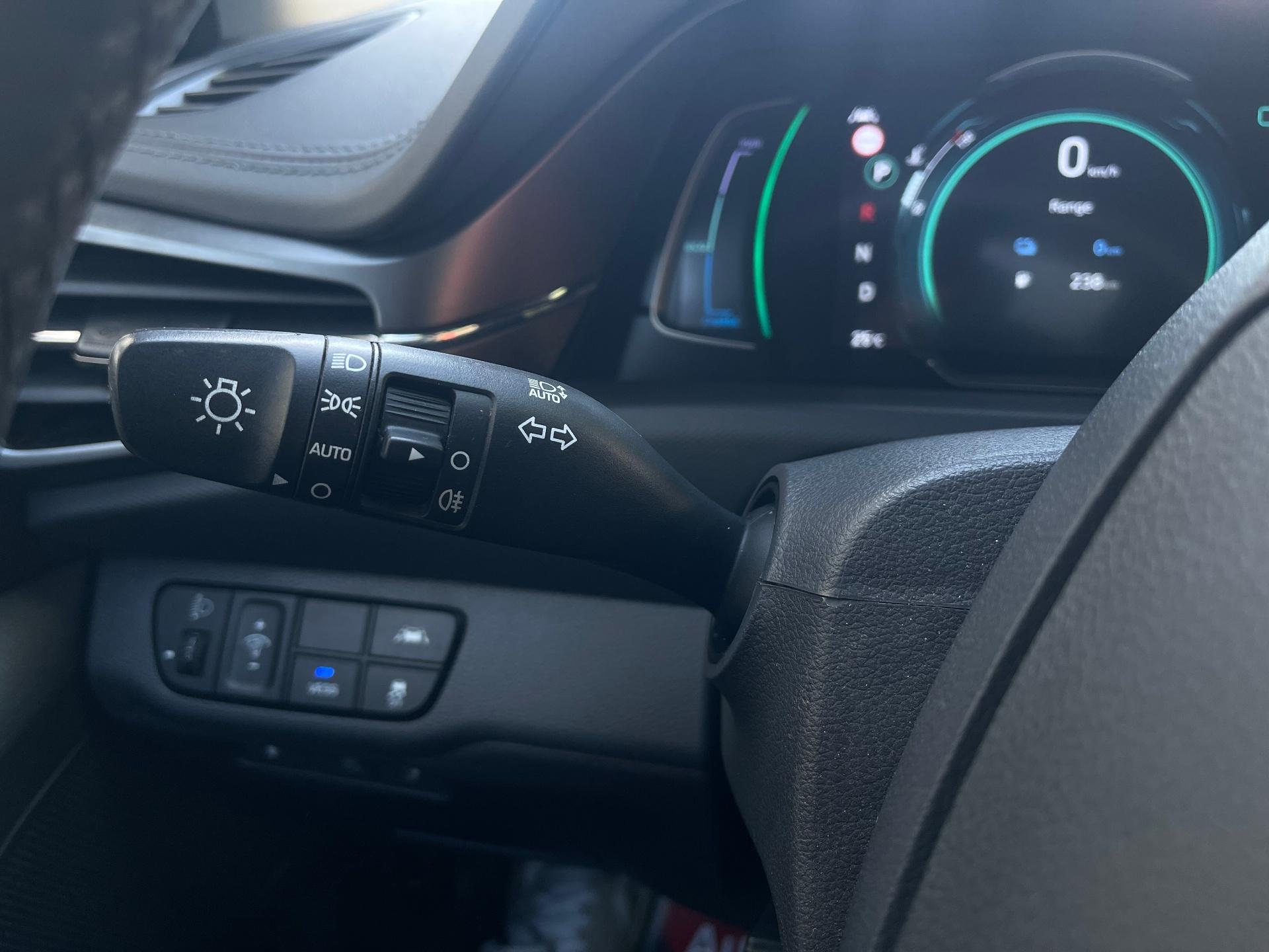 Hyundai-IONIQ