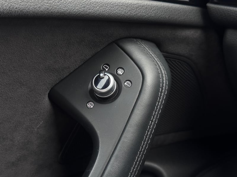 Car Thumb