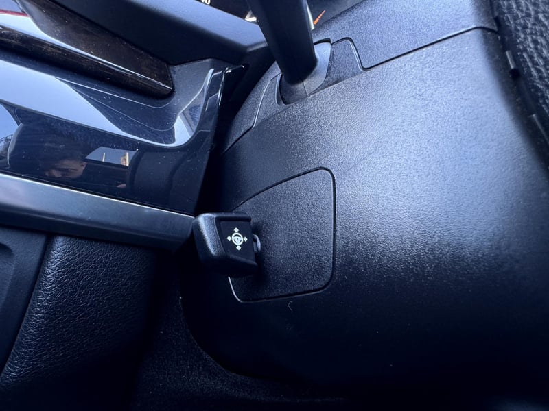 Car Thumb
