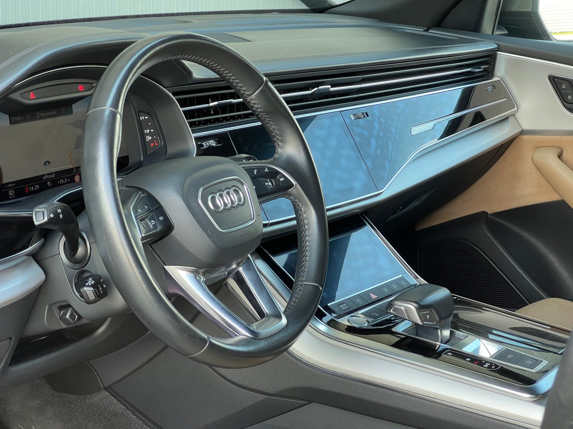 Audi-Q8