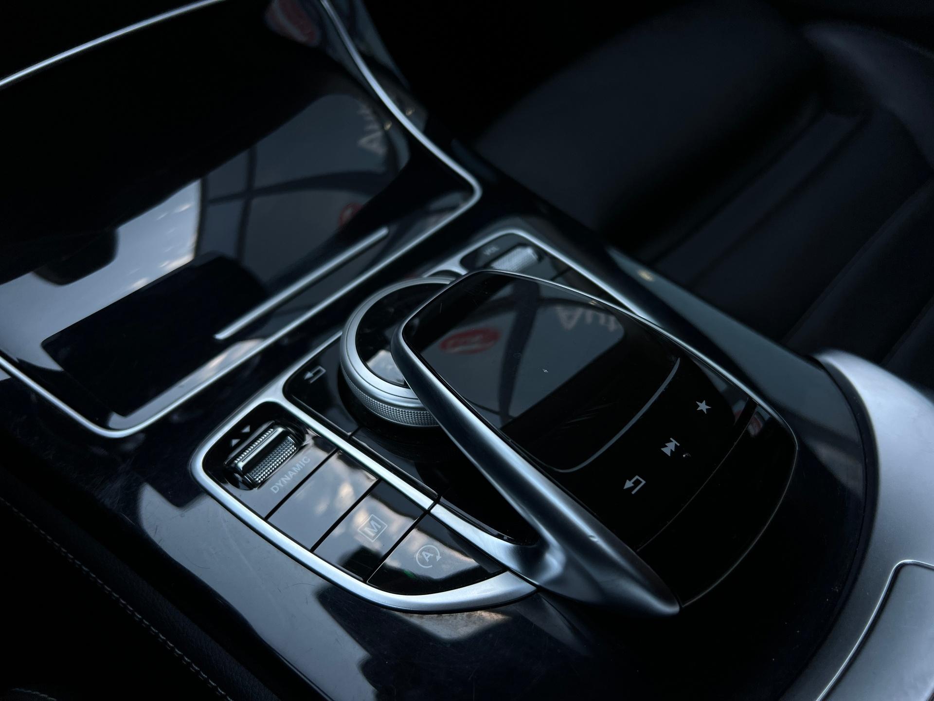 Mercedes-Benz-GLC