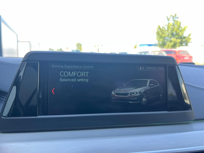 Car Thumb