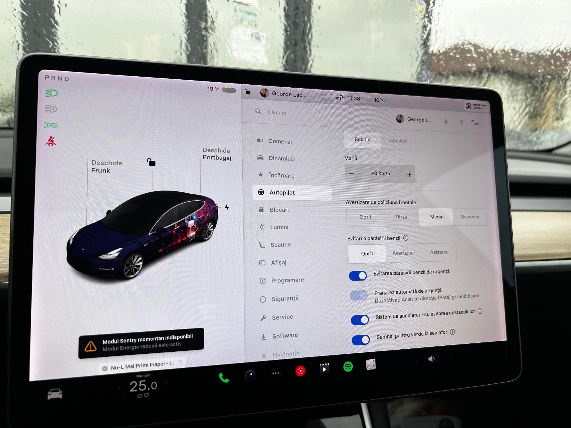 Tesla-Model 3