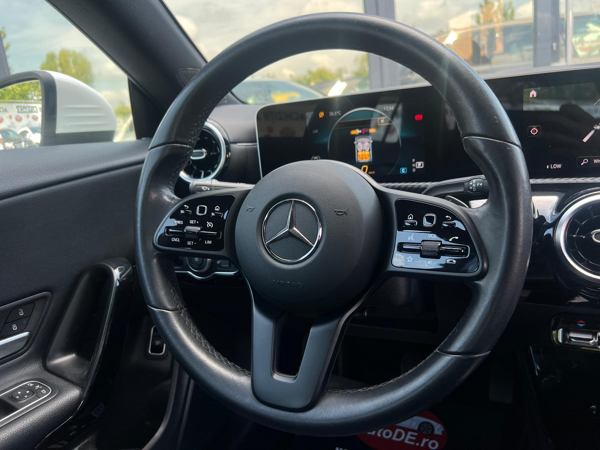 Mercedes-Benz-CLA