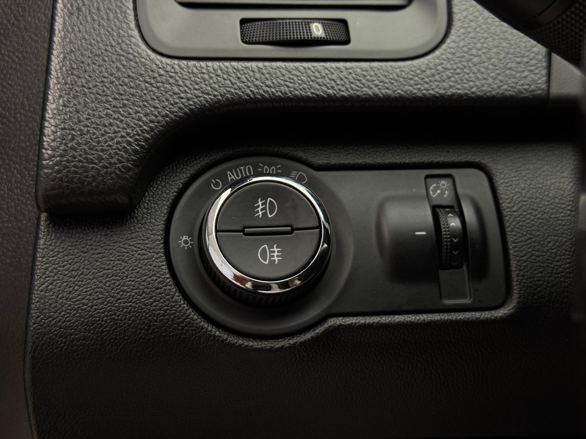 Opel-Insignia