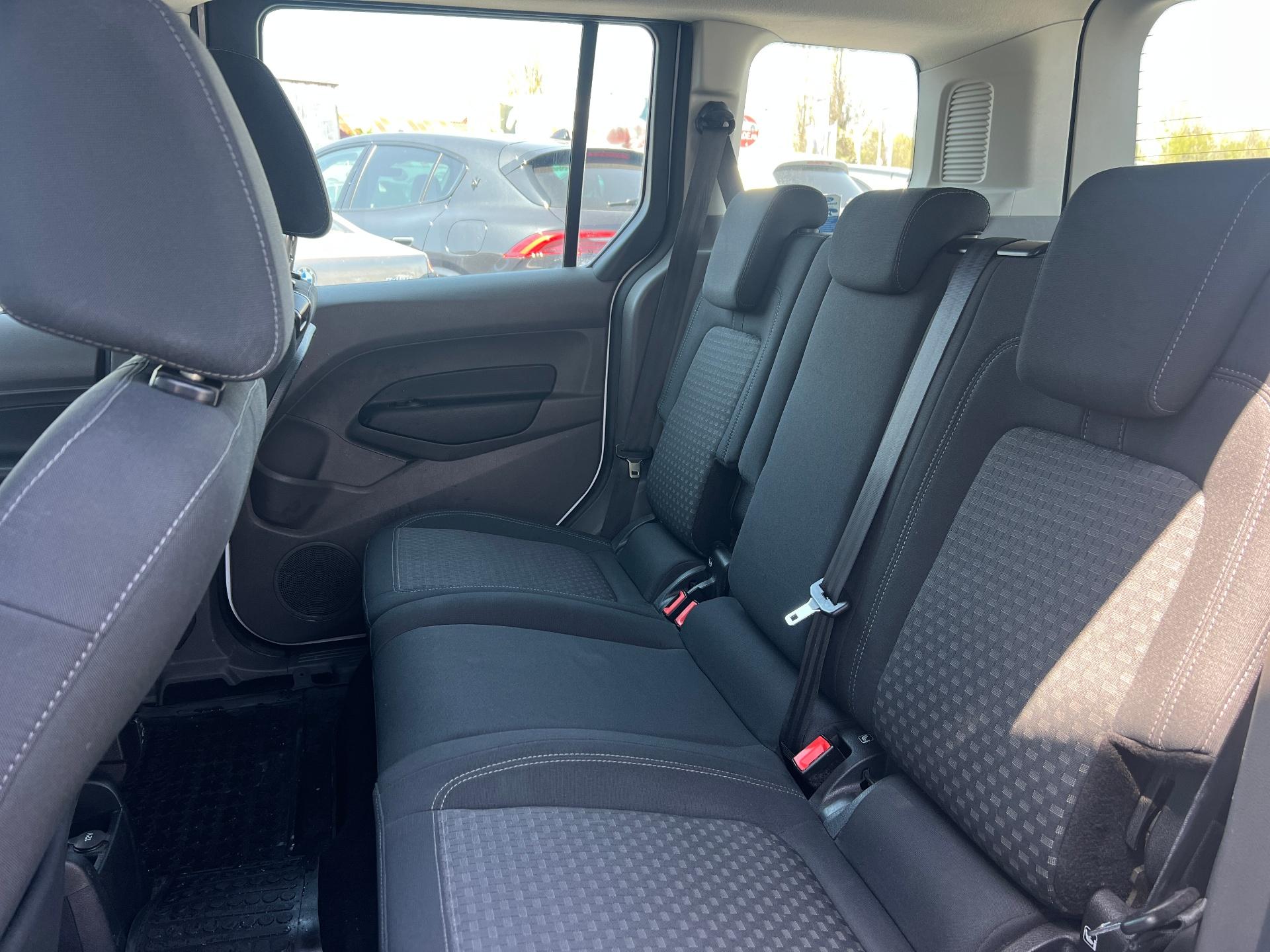 Ford-Tourneo Connect