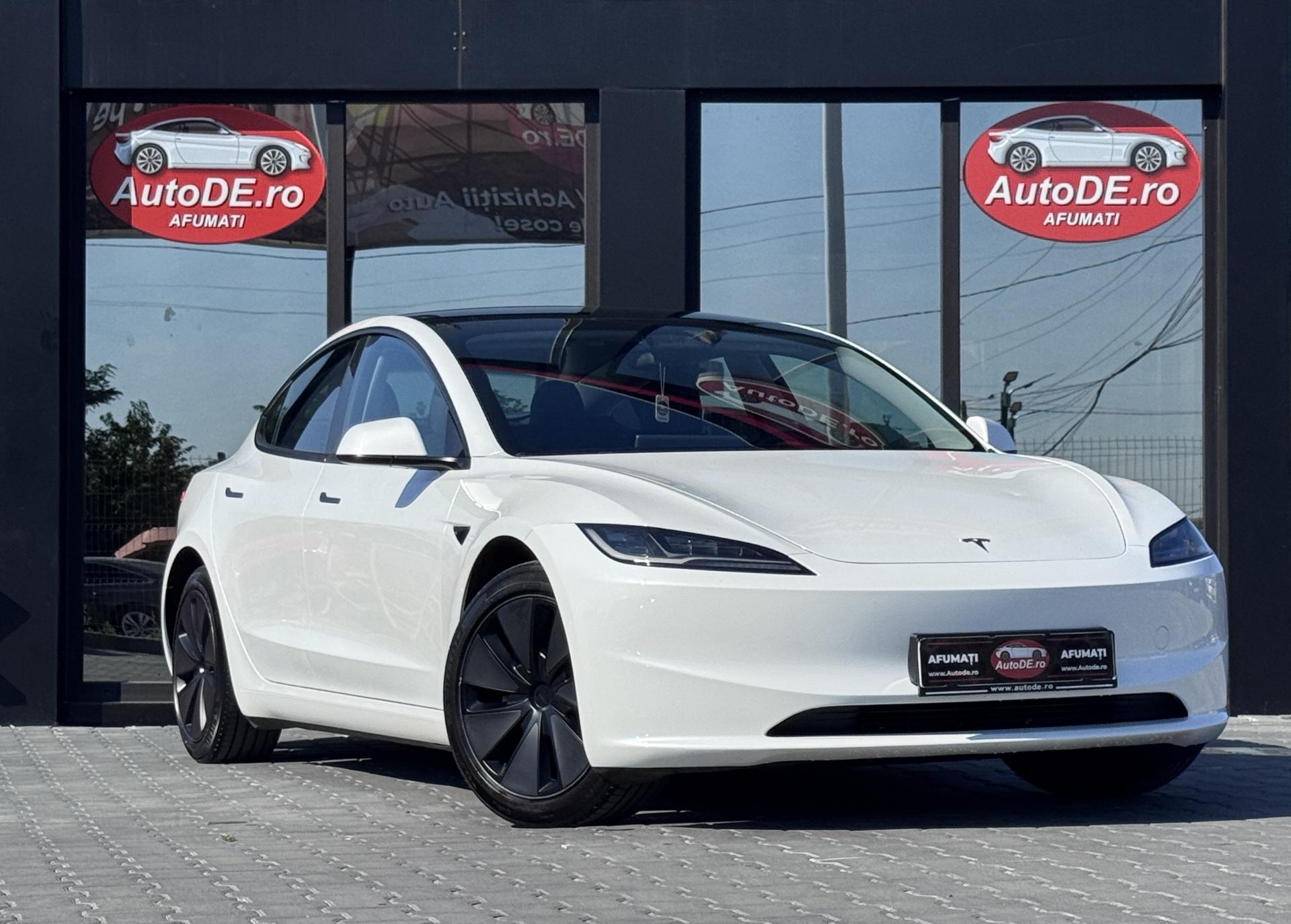 Tesla-Model 3