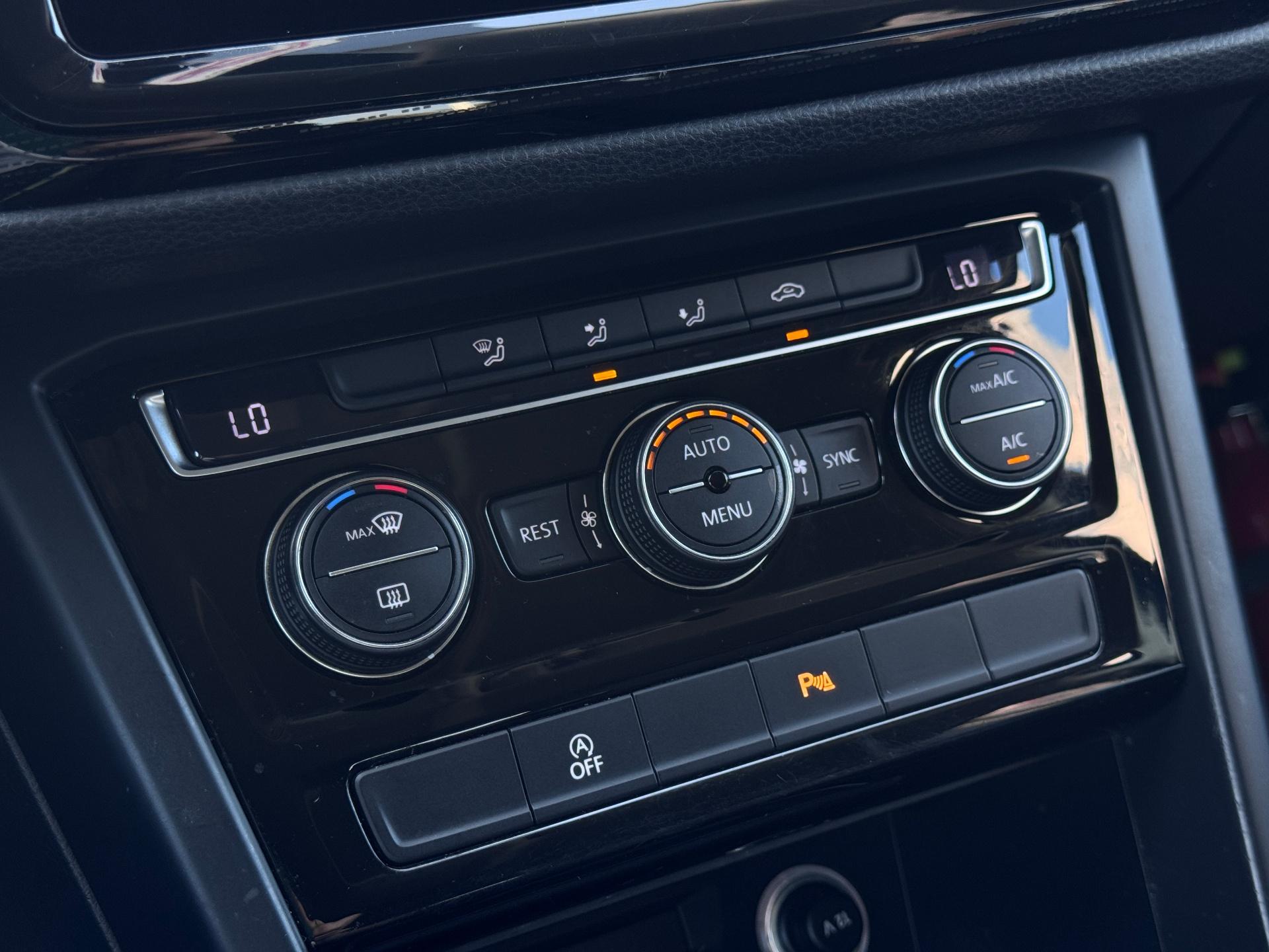 Volkswagen-Touran