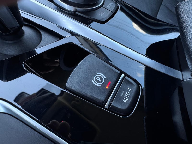 Car Thumb