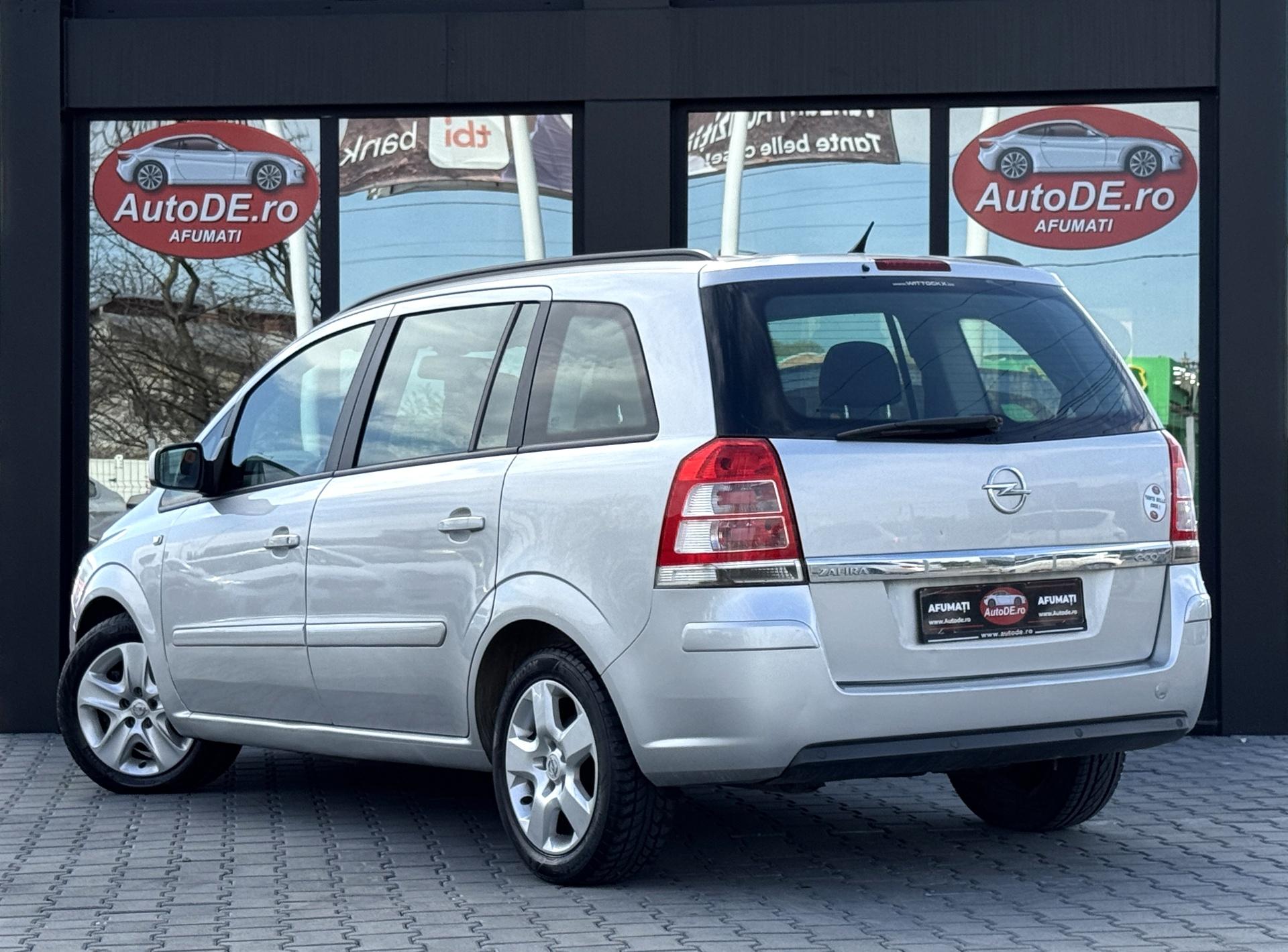 Opel-Zafira