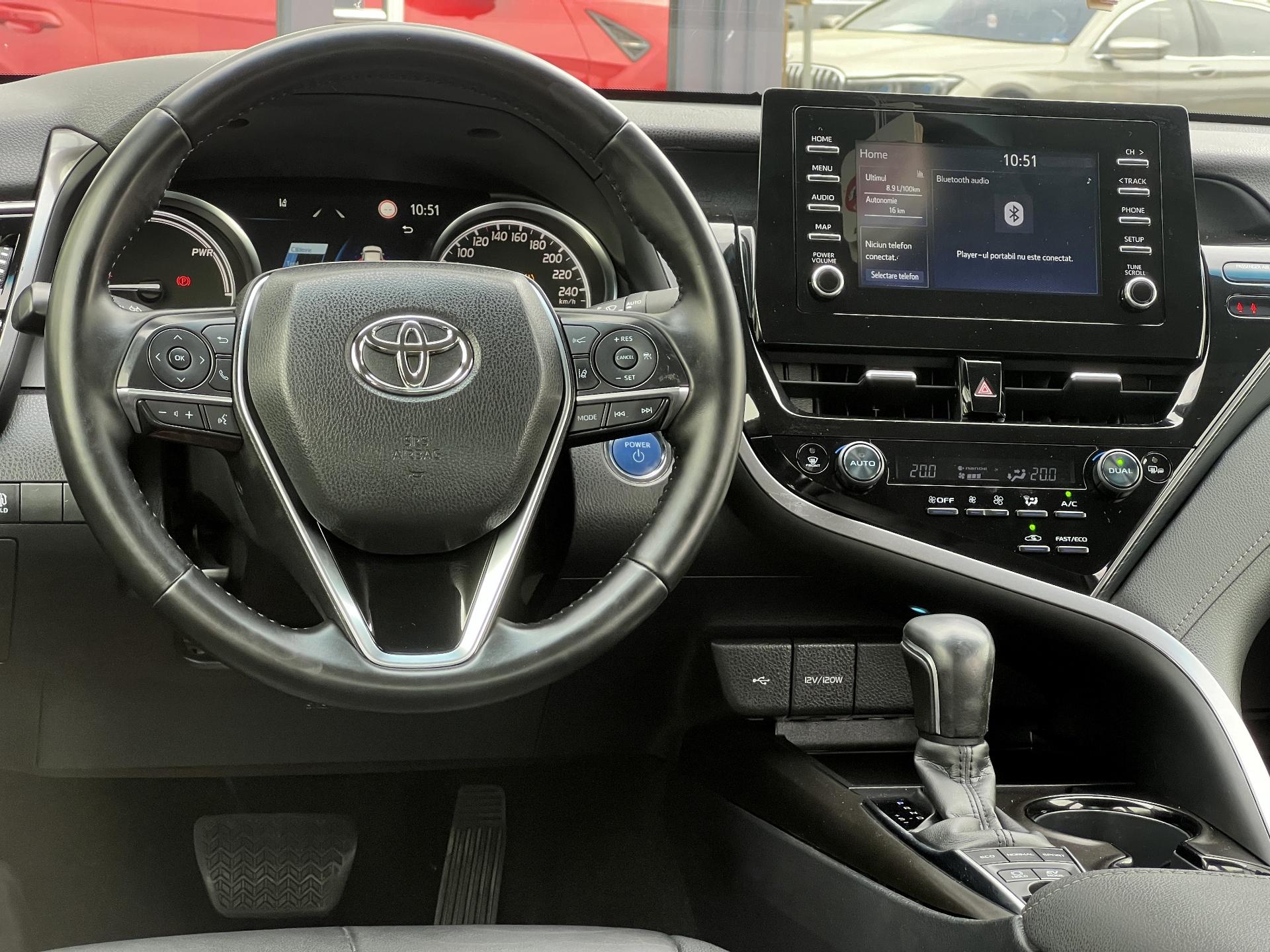 Toyota-Camry