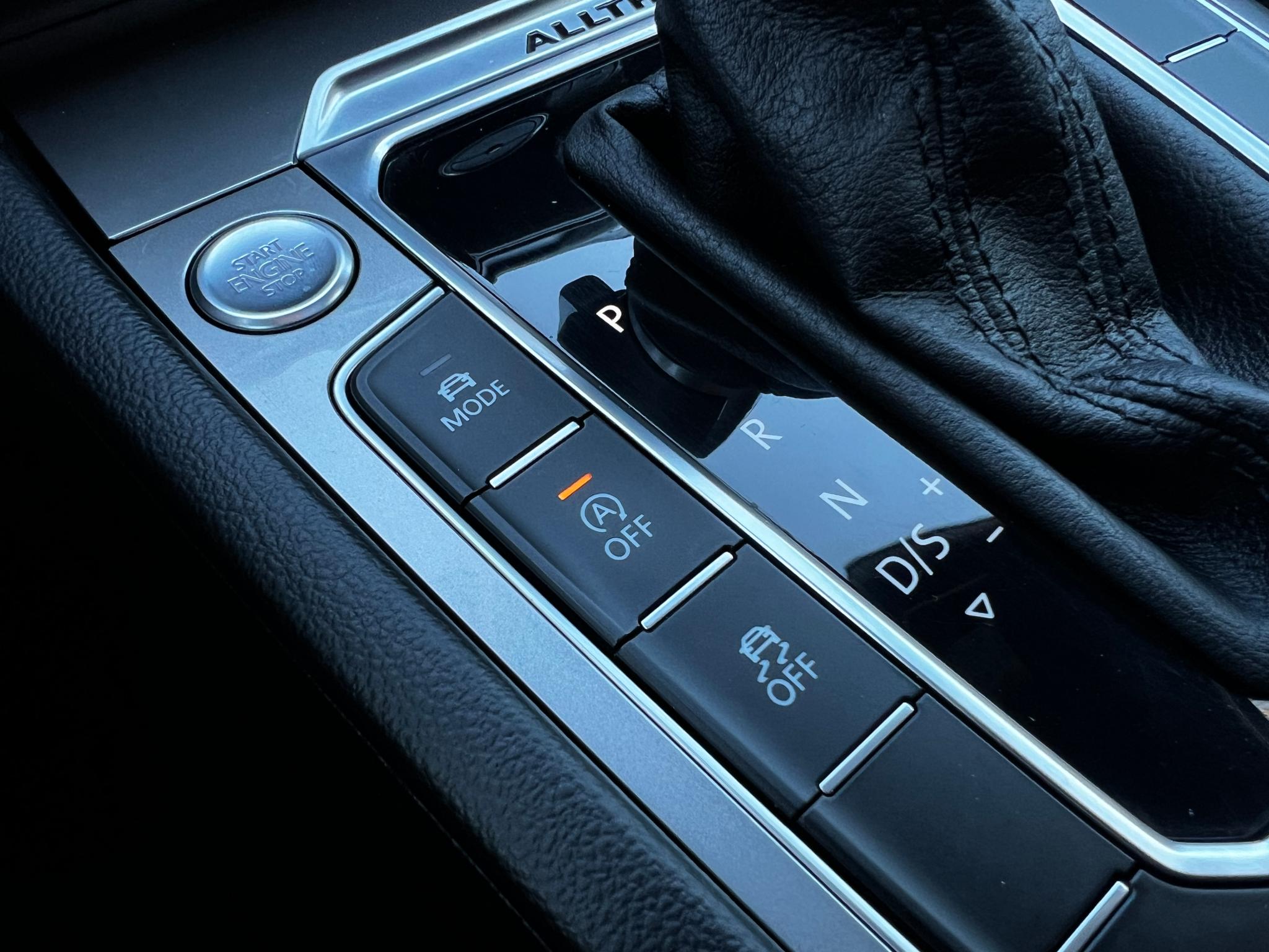 Volkswagen-Passat Alltrack