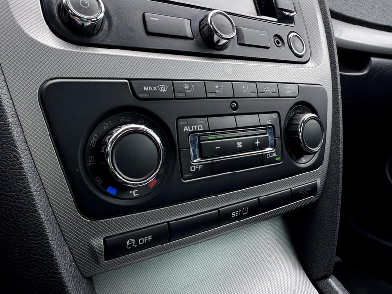 Car Thumb