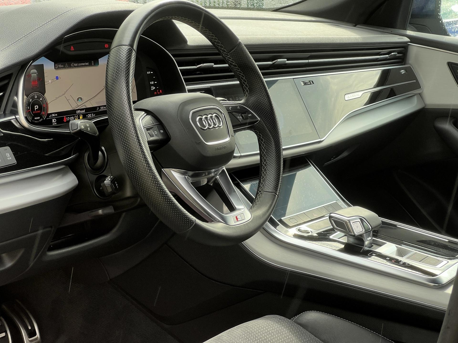 Audi-Q8