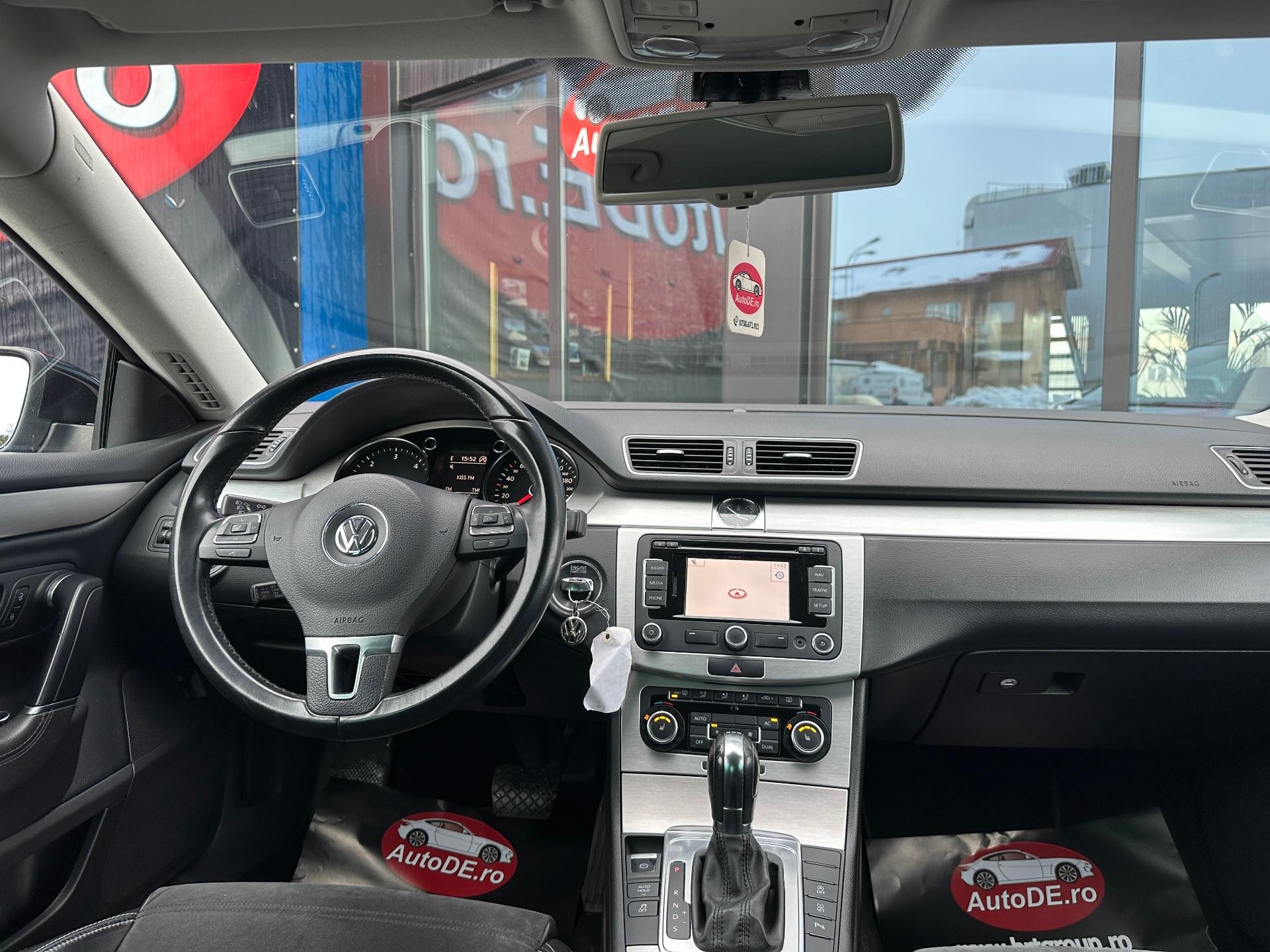 Volkswagen-Passat CC