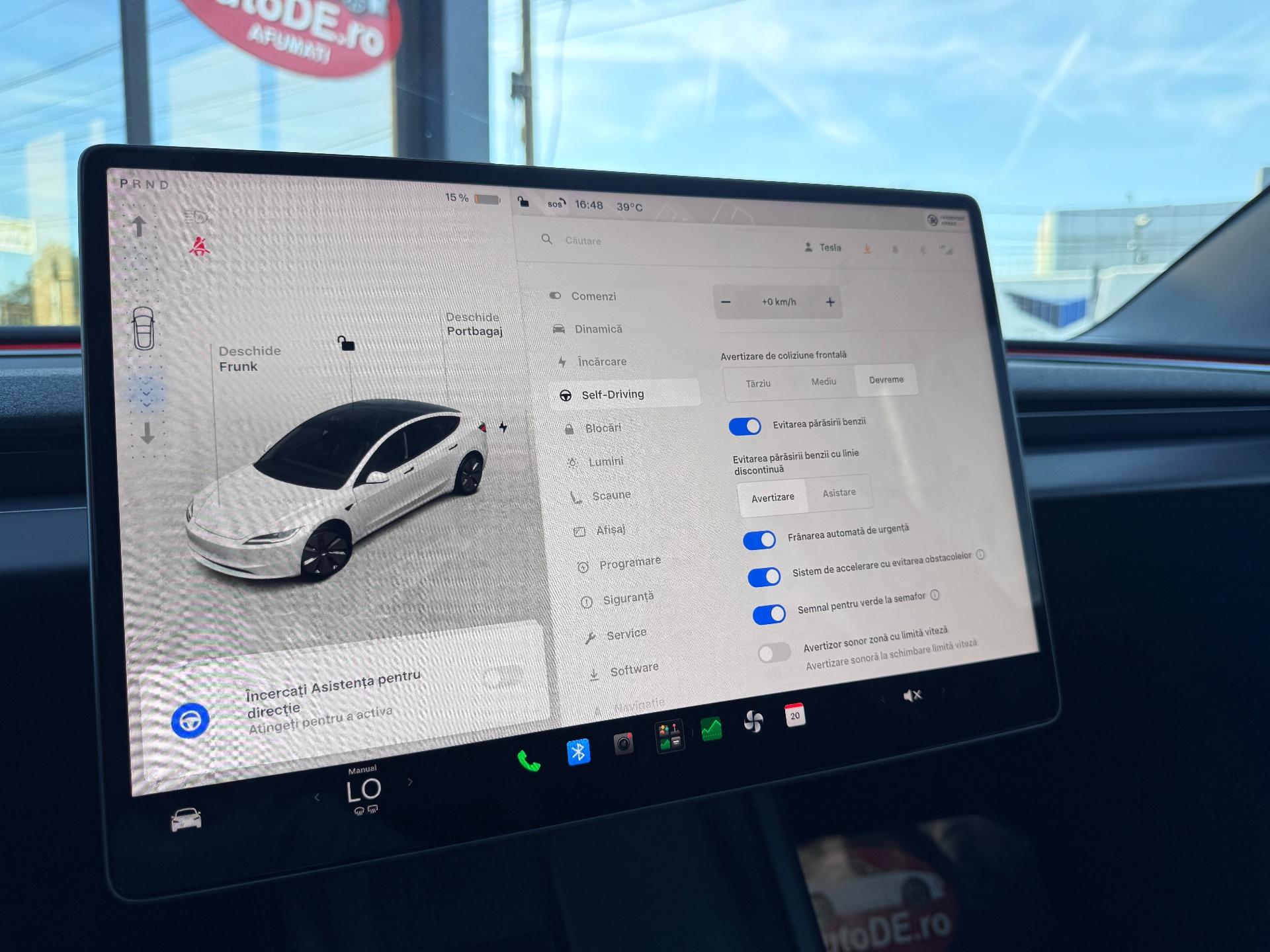 Tesla-Model 3