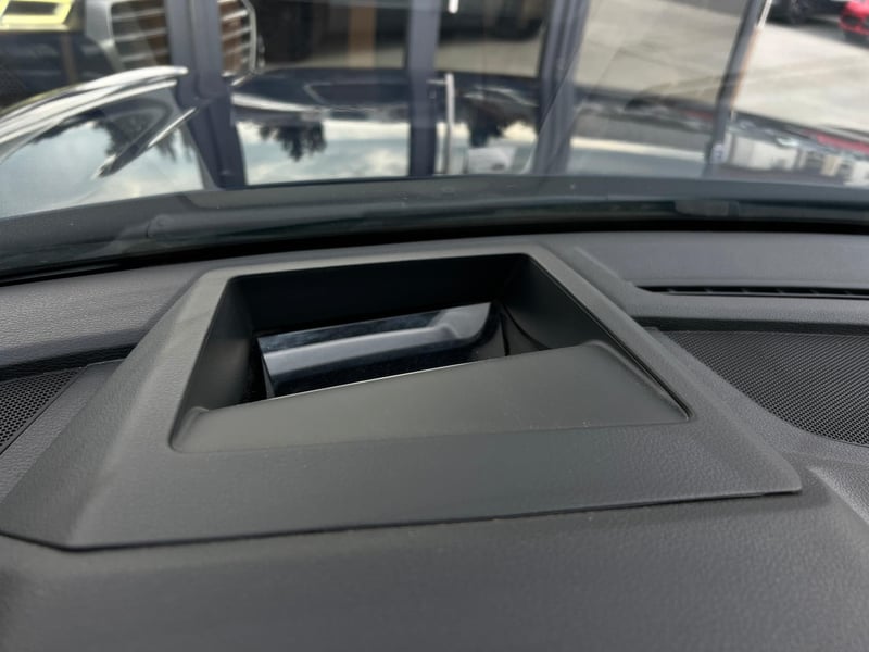 Car Thumb