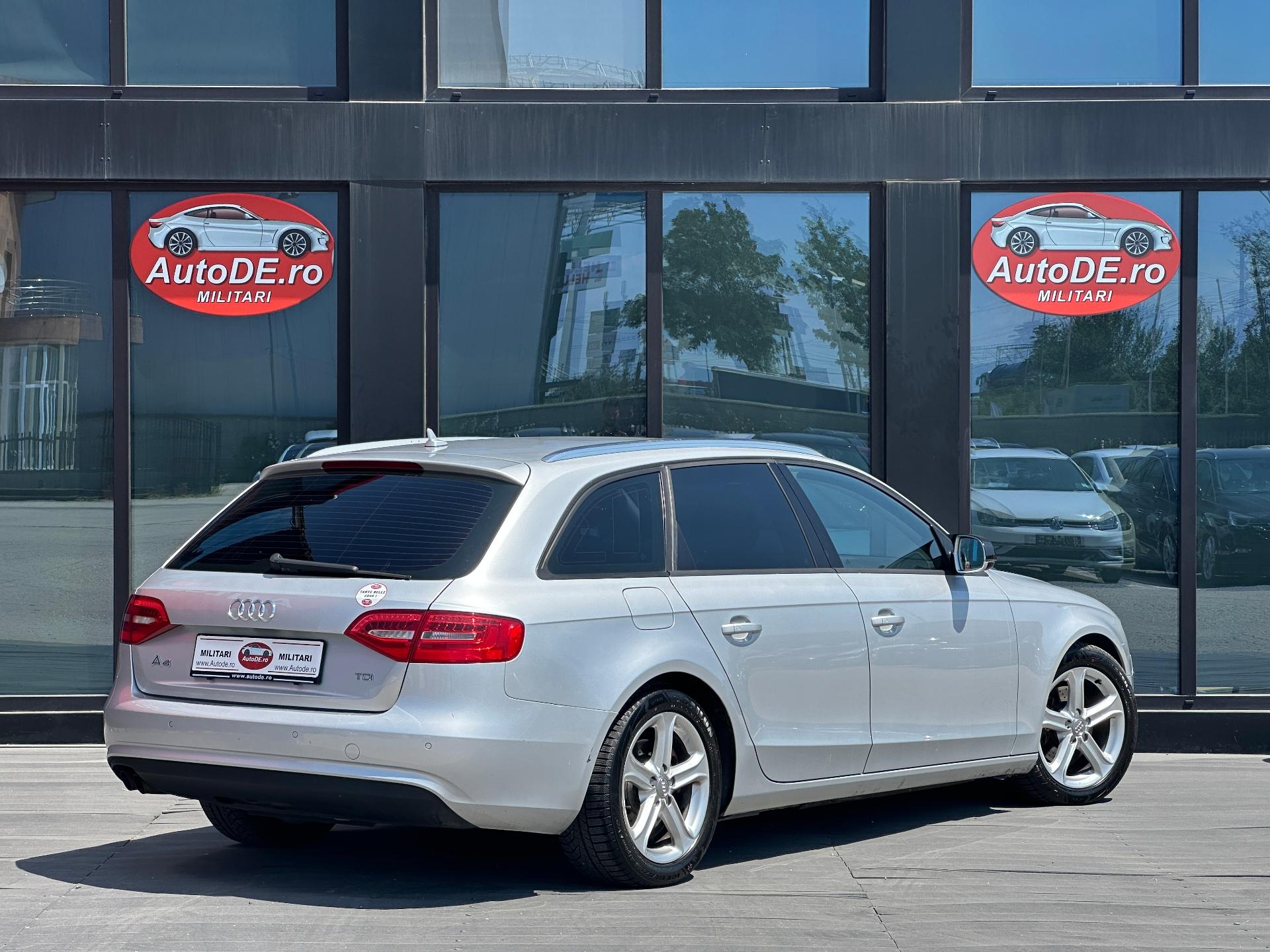 Audi-A4