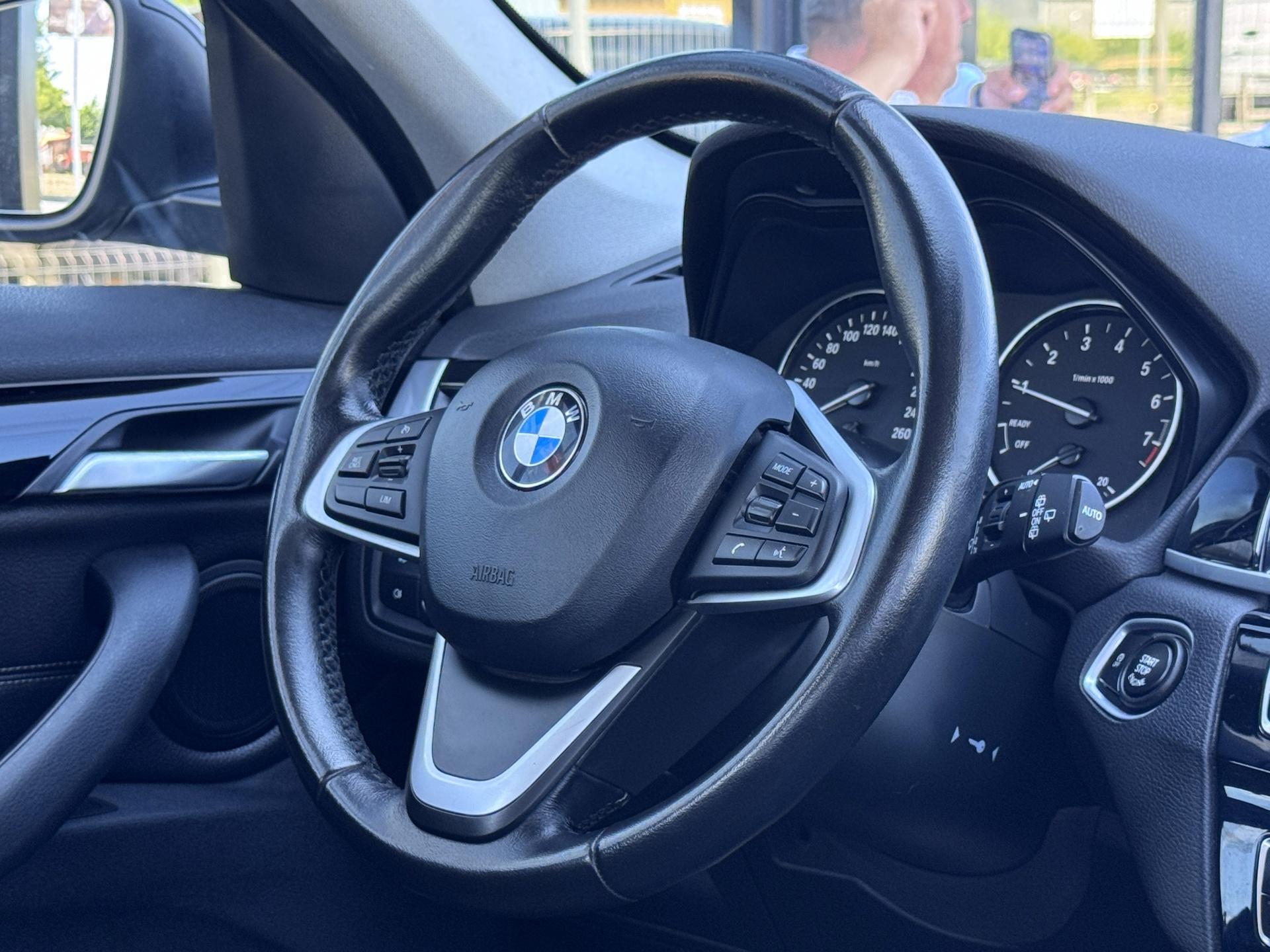 BMW-X1