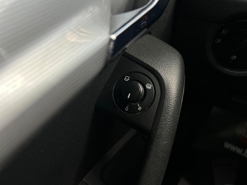 Car Thumb