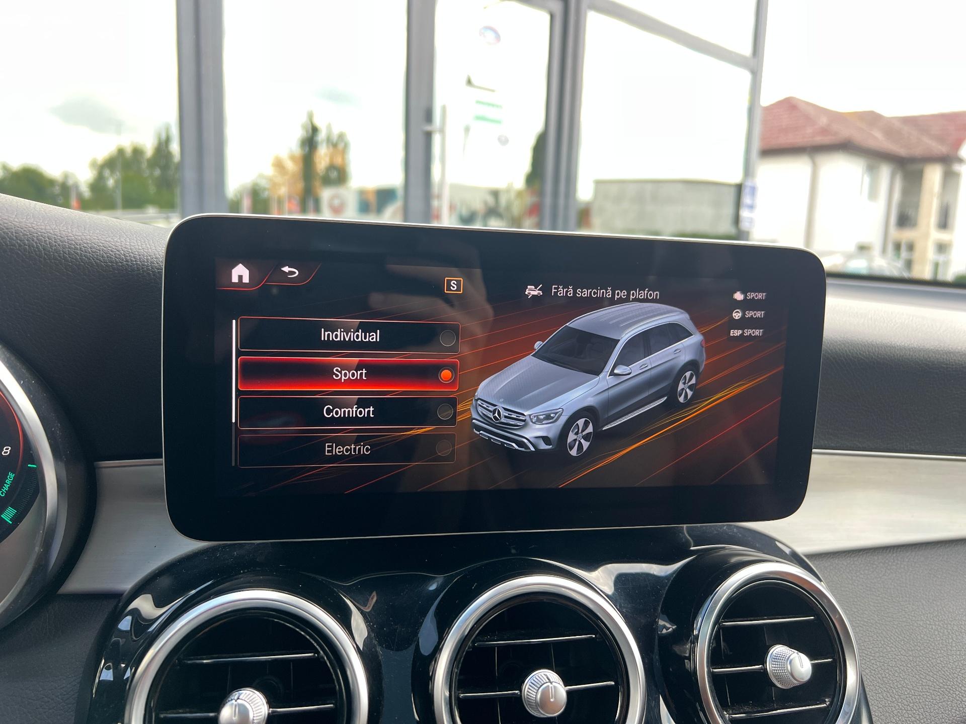 Mercedes-Benz-GLC