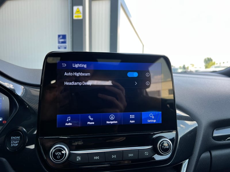 Car Thumb