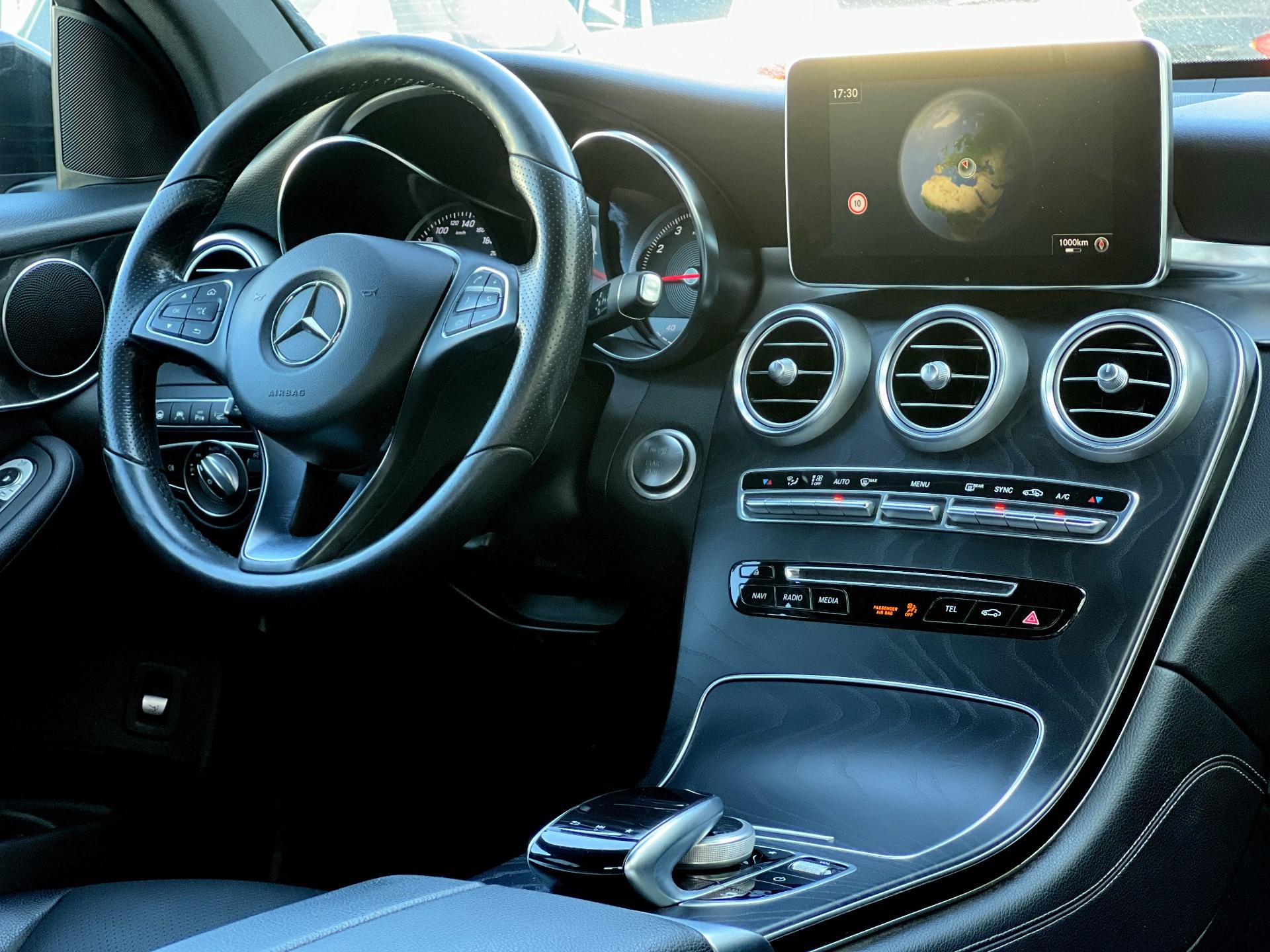 Mercedes-Benz-GLC-COUPE